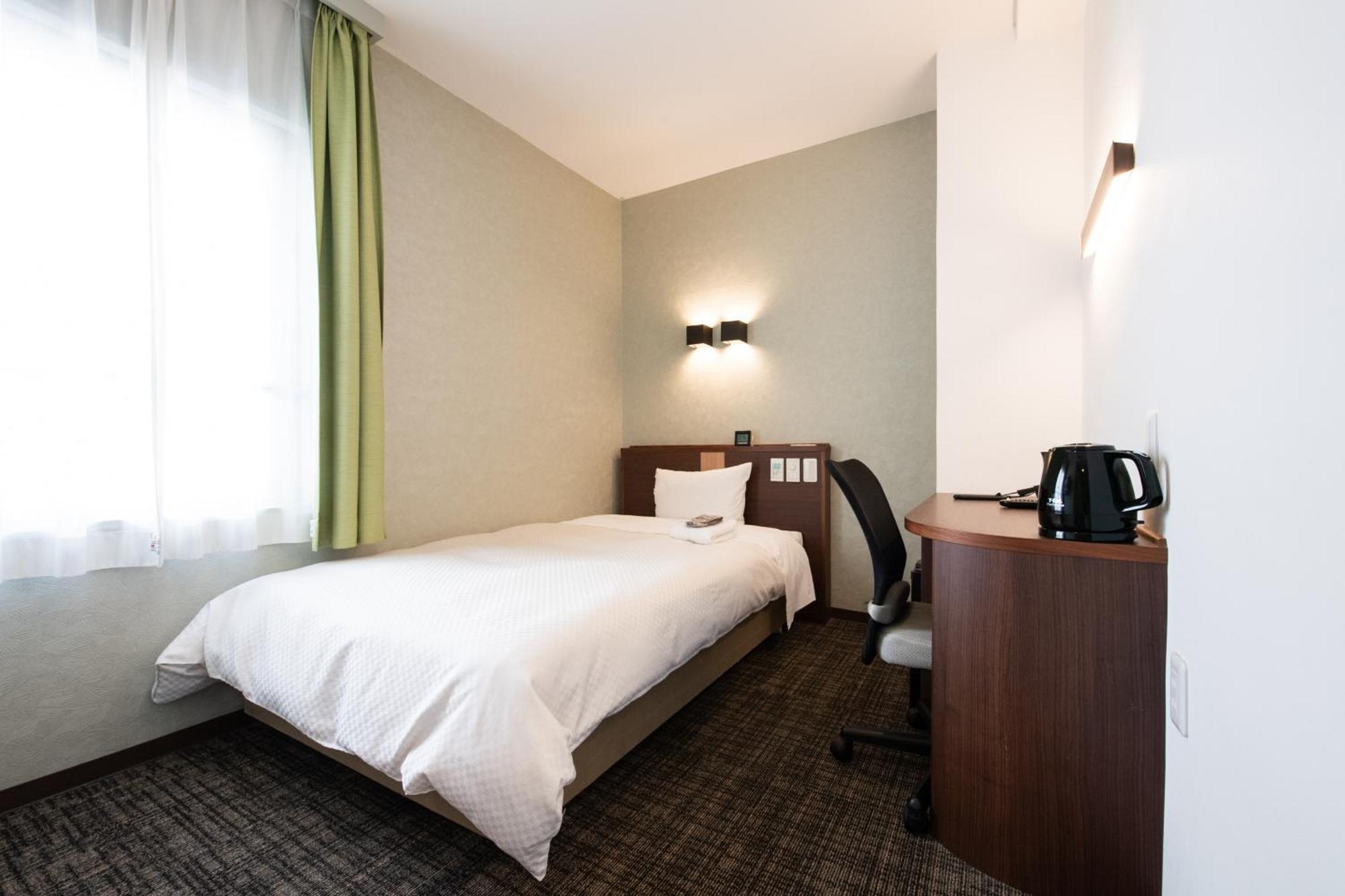 Ueno First City Hotel Tōkyō Extérieur photo
